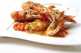 Cazuela de rape con cigalas y langostinos